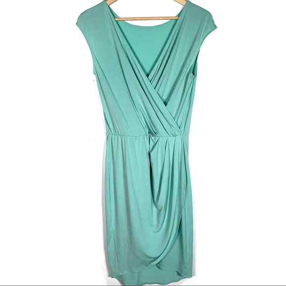 NWT BCBGereration sea foam green v neck wrap style knee length dress sz small S - Picture 1 of 5